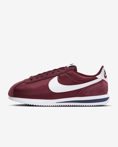 Nike Cortez Women, Midnight Red, All Nike Shoes, Nike Models, Red Nike, Nike Cortez, Estilo Boho, Shoes Nike, Jordan Retro