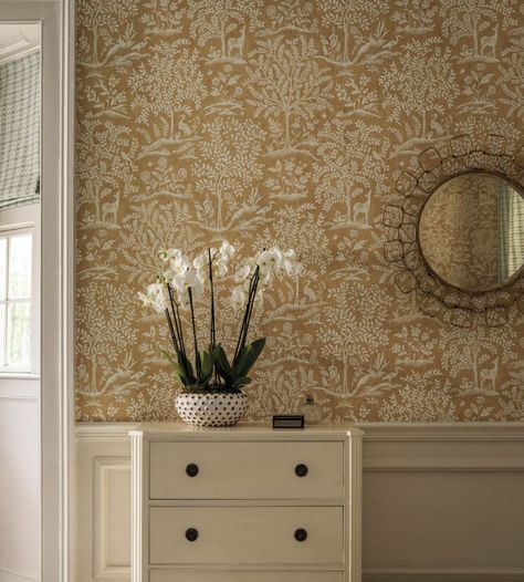 Nina Campbell Wallpaper, Wallpaper Leaf, Hall Wallpaper, Enchanted Woodland, Colour Trend, Nina Campbell, Animals And Birds, Rug Buying Guide, How To Hang Wallpaper