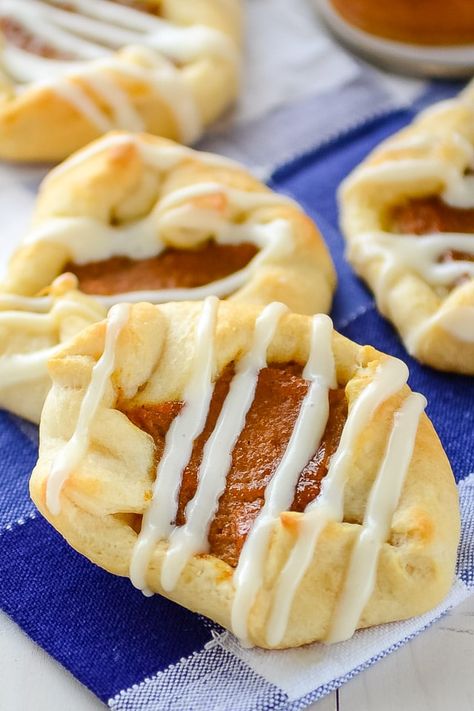 Pumpkin Danish, Autumn Brunch Recipes, Crescent Roll Breakfast, Pillsbury Crescent Rolls, Danish Pastries, Pillsbury Crescent, Danish Recipe, Breakfast Pastry, Breakfast Crescent Rolls