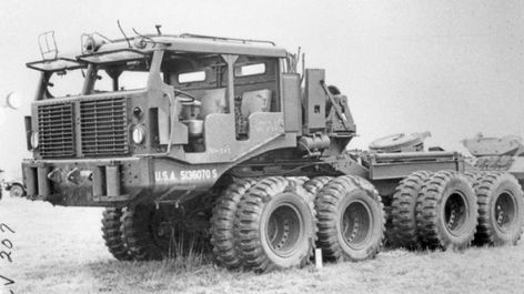 Sterling Trucks, Dragon Wagon, Large Truck, Army Truck, Terrain Vehicle, Big Rig Trucks, Army Vehicles, Reference Book, Heavy Truck