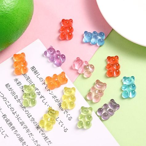 Cream Glue Phone Case, Cute Gummy Bear, Gummy Bear Charms, Kit Manicure, Making Bracelets, Colorful Candy, Gummy Bear, Bear Design, Make A Gift