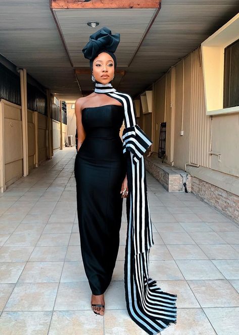 @inidimaokojie The Bling Lagosians Ini Dima Okojie, Chic Wedding Guest Dress, Regal Elegance, Traje Casual, Amazing Fashion, Classy Dress Outfits, African Print Fashion Dresses, فستان سهرة, African Clothing Styles