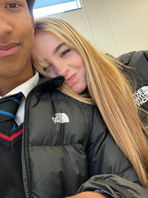 Black And White Relationships Goals, Black Guy White Girl, Joana Marcus, Mixed Guys, Biracial Couples, Black Guy, Light Skin Men, Dark Skin Boys, Girls Support Girls