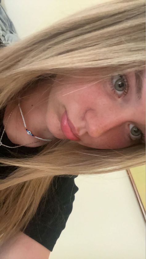 Blonde Hair Half Face Snap, Catfish Pics Blonde, Blonde With Braces, Pretty Teen Girls With Blonde Hair Long, Blonde Teenage Girl Snaps, Pretty Selfies 13 Age, Blonde Girl Mirror, Blonde With Brown Eyes, Blonde Girl Snaps