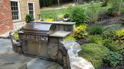 Outdoor Kitchen Retaining Wall, Ridgefield Ct, Mosaic Outdoor, Gas Barbecue Grill, Patio Stairs, Outside Grill, Small Grill, Future Garden, Outdoor Grills