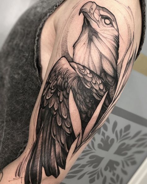 ElectricTattoos: Photo #backtattoos #tattoos #tattooideas Black And White Tattoo, Hawk Tattoo, Army Tattoos, Cool Chest Tattoos, 4 Tattoo, Chest Tattoos For Women, Eagle Tattoos, Eagle Tattoo, Tatuaje A Color