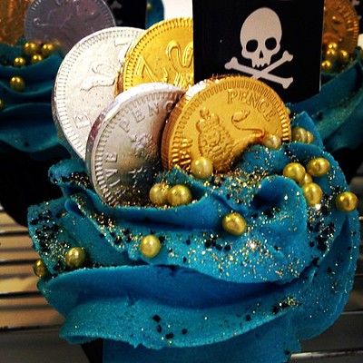 Deco Cupcake, Cake Magic, Mermaid Pirate Party, Pirate Cupcake, 4de Verjaardag, Deco Cake, Delicious Cupcakes, Pirate Cake, Pirate Theme Party