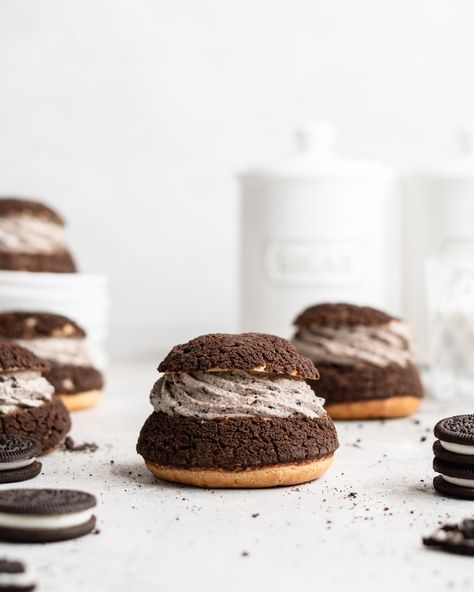 Oreo Cream Puffs - Food Duchess Choux Cream Puff, Cream Puff Filling, Choux Cream, Oreo Filling, Cocoa Powder Cookies, Cream Puff Recipe, Oreo Cream, Making Whipped Cream, Puff Recipe