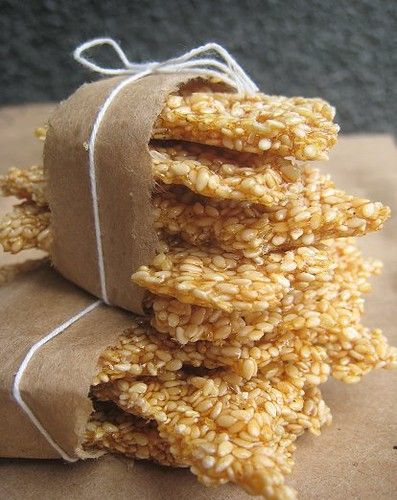 Sesame Bars, Sesame Snaps, Glutenfri Baking, Sesame Sticks, حلويات عربية, Honey Sesame, Greek Desserts, Sesame Seed, Flax Seeds