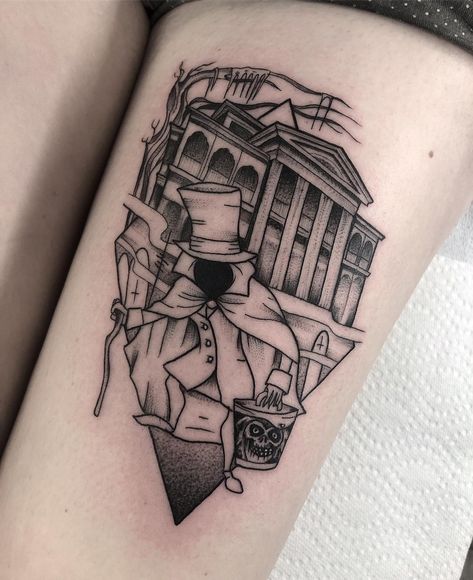 Inspo☠☠☠🖤🖤 My favourite Disney ride, as well as Lindy’s who got this Haunted Mansion flash piece today ! It’s one of my favourite recent pieces!!!