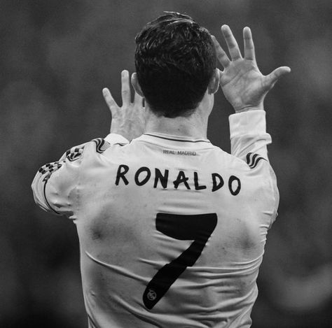 Ronaldo Madrid, Cristiano Ronaldo Young, Ronaldo Photos, Ronaldo Quotes, Cr7 Wallpapers, Cristino Ronaldo, Ronaldo Real Madrid, Ronaldo Cristiano, Ronaldo Real