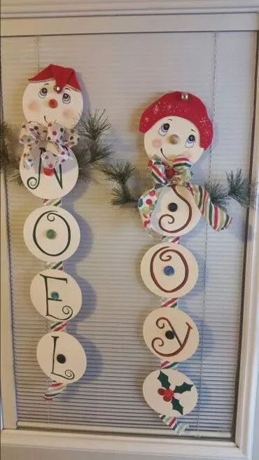 11 Great Ideas for Christmas Crafts with CD | My desired home Ideas For Christmas Crafts, Crafts With Cds, Old Cd Crafts, Record Crafts, Christmas Cd, Crafts For Teens To Make, Cd Crafts, Ideas For Christmas, Snowman Crafts