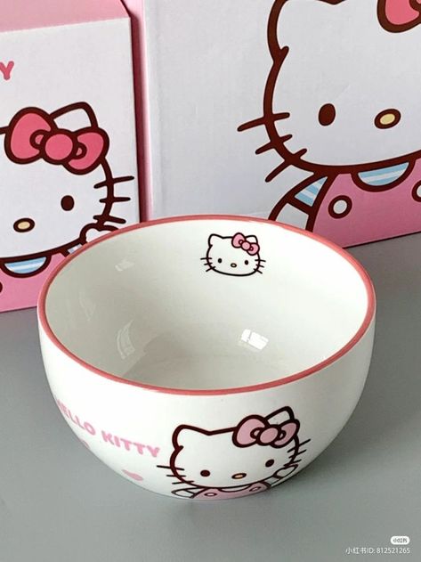 Crockery Design, Hello Kitt, Hello Kitty House, Charmmy Kitty, Hello Kitty Themes, Hello Kit, Hello Kitty Birthday, Hello Kitty My Melody, Cute House