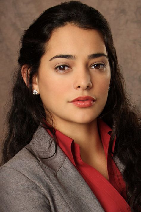 Hispanic Hairstyles, Natalie Martinez, Wallpapers For Desktop, Celebrity Stars, Latest Hd Wallpapers, Female Character Inspiration, Celebrity Wallpapers, Redhead Girl, Desktop Pc