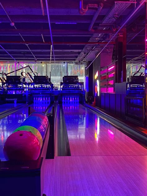 #bowling #games #neonlights Bowling Lane, Bowling Games, House Dream, Bowling Alley, Dream Board, Senior Year, Future House, Bowling, Vienna