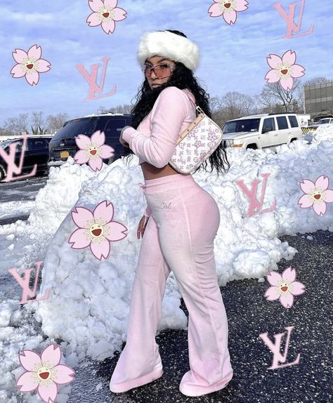 Y2k Fashion Pink, Y2k Baddie Outfits, Y2k Party Outfit, Glamour Outfit, Shy Girl, 2000s Fashion Outfits, Simple Trendy Outfits, Baddie Outfits Casual, Pink Outfits