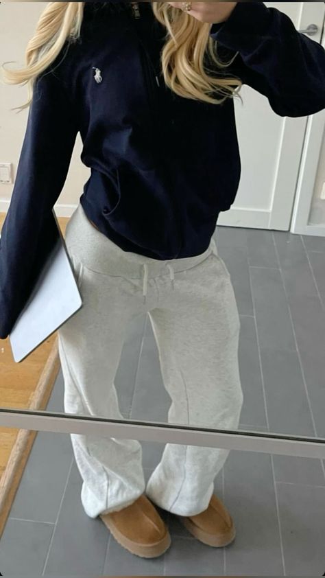 Skandinavian Fashion, Uni Outfits, Outfit Inspo Casual, Stockholm Fashion, Ralph Lauren Outfits, Mode Inspo, 가을 패션, Autumn Outfit, Basic Outfits