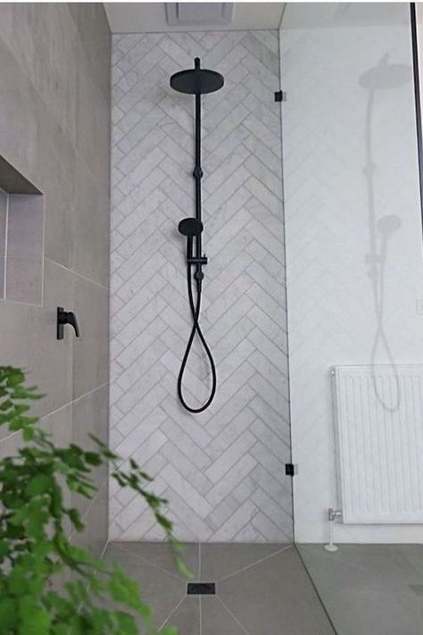 Herringbone Tile Wall, Bathroom Australia, Australia Architecture, Makeover Kamar Mandi, Tiled Wall, Towel Ladder, Bad Inspiration, Frameless Shower, Shower Screen