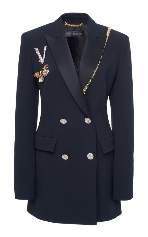 Crepe Draped Chain Blazer by VERSACE for Preorder on Moda Operandi Chain Blazer, Robes Glamour, Versace Spring, Versace Fashion, Woman Suit Fashion, Versace Collection, Versace Outfit, Mode Kpop, Vintage Mode