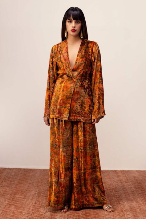 Buy Orange Viscose Velvet Print Floral Plunging V Nargis Jacket With Pleated Pant For Women by REENA SHARMA Online at Aza Fashions. Symbolistic Art, Formal Boho Wedding, Festive Cocktail Attire, Festive Attire, Pleated Pant, Pant For Women, Pant Women, Asymmetric Jacket, Plus Size Brands