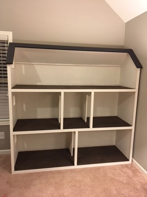 American Girl Doll Storage Ideas, Doll House For 18inch Dolls Diy, Diy Dollhouse For 18in Dolls, American Girl Organization Ideas, American Girl Doll Organization Ideas, American Girl Storage Ideas, American Girl Dollhouse Diy, American Girl Doll House Diy, Diy American Girl Doll House