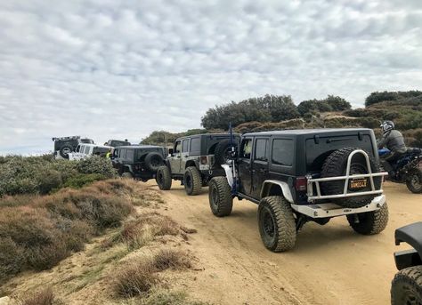 The Rubicon Trail: When To Go and How Long Does It Take – MyJeepandMe.com – A Jeep Blog | Wranglers | Grand Wagoneers | Cherokees | Gladiators | #JeepLife Jeep Jamboree, Rubicon Trail, Diy Jeep, Jeep Lifestyle, Off Roaders, Jeep Girl, Jeep Gladiator, Jeep Life, Classic Cars Trucks