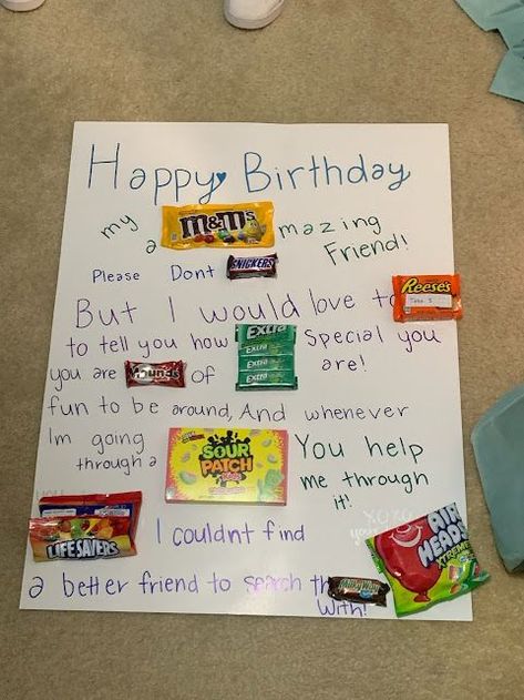 Candy Birthday Cards For Friends, Candy Birthday Cards, Homemade Birthday Gifts, Birthday Games For Adults, Candy Grams, Bestie Birthday, My Bday, Birthday Candy, Birthday Cards For Friends