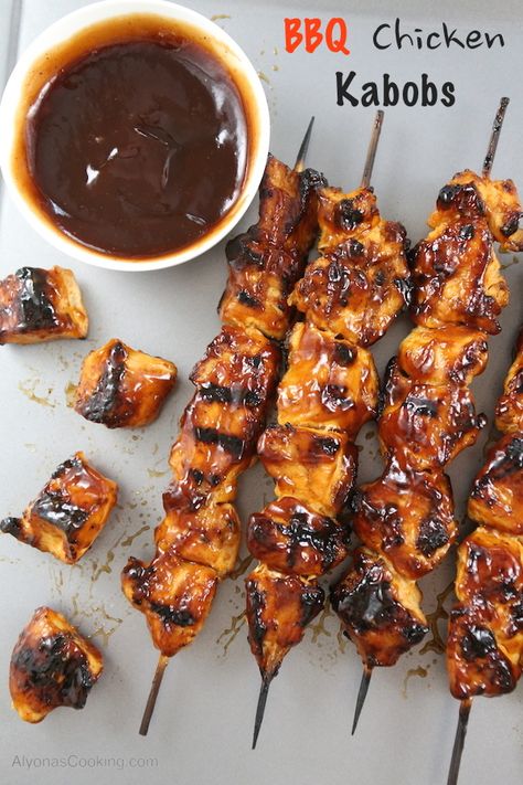 Bbq Chicken Kabobs, Bbq Kabobs, Broccoli Salad With Raisins, Chicken Kabob Recipes, Grilled Chicken Kabobs, Grilled Chicken Skewers, Grilled Bbq Chicken, Chicken Bbq, Chicken Chunks