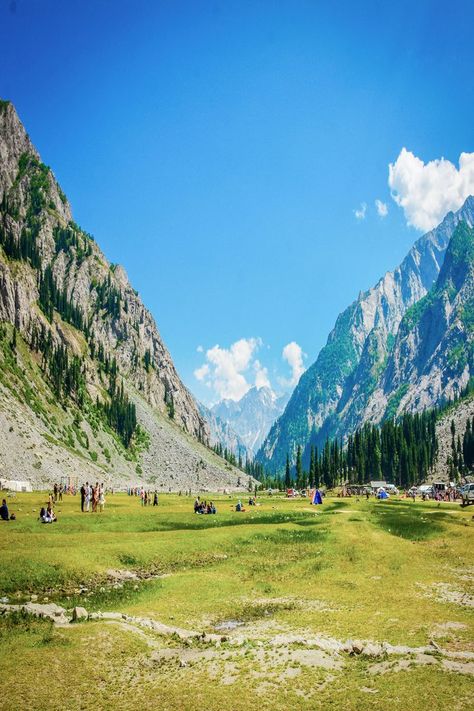 Mahodand Lake, Swat Pakistan, Pakistani Culture, Download Hair, Aesthetic Pastel Wallpaper, Pastel Wallpaper, Pastel Aesthetic, Pakistan, Around The Worlds