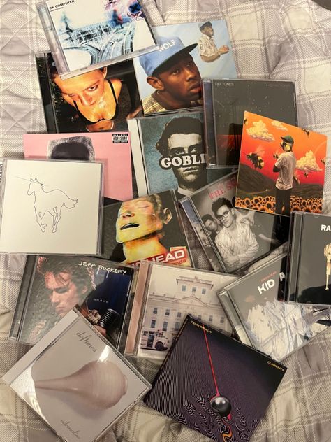 Cds In Car Aesthetic, Music Cds Aesthetic, Grunge Records Aesthetic, Jeff Buckley Grace, The Smiths Vinyl Aesthetic, Cds 2000s, If I Can Dream, Physical Media, Cd Collection