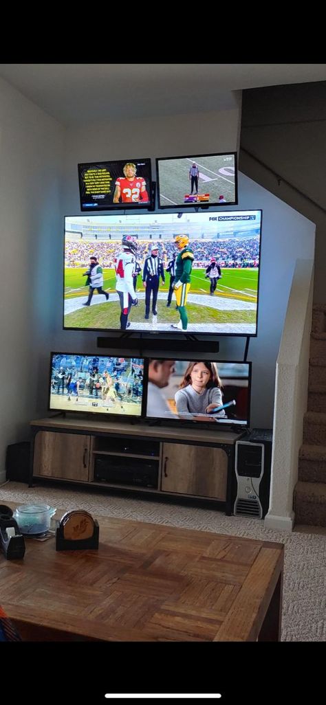 3 Tvs On One Wall, Tv Template, Tv Mounting Ideas, Living Room Spotlights, Small Tv Room, Bedroom Inspirations Boho, Tv Setup, Tv Set Up, Photosynthesis And Cellular Respiration