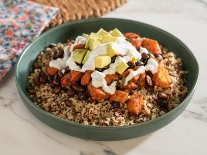 Quinoa, Sweet Potato and Black Bean Bowls with Yogurt Dressing Recipe | Valerie Bertinelli | Food Network Black Bean Bowls, Yogurt Dressing Recipe, Bean Bowls, Sweet Potato And Black Bean, Bowl Meals, Sweet Potato Bowls, Quinoa Sweet Potato, Cooked Quinoa, Sweet Potato Black Beans