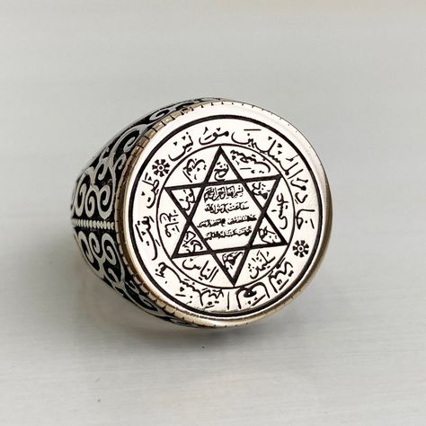 Solomon Seal, Solomons Ring, David Ring, Finance Infographic, David Star, Seal Of Solomon, Medieval Rings, Solomons Seal, King Solomon