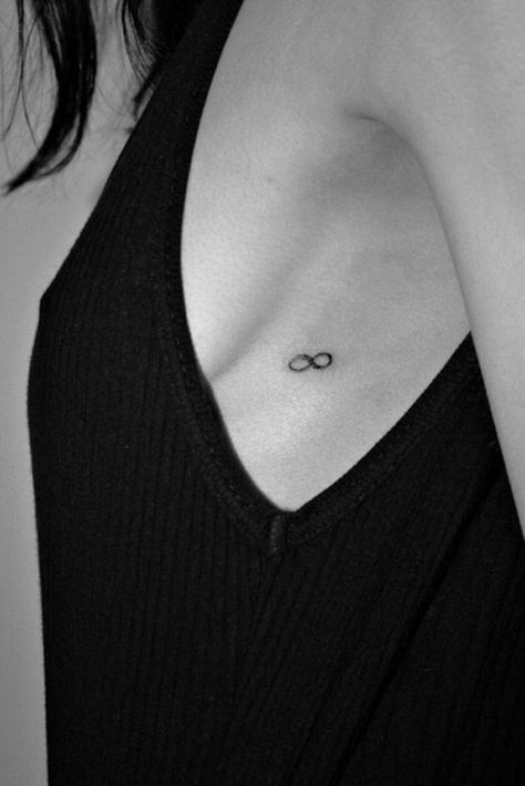 ilovegreeninspiration_sogni_dream3 Tattoo Tiny, Ribcage Tattoo, Rib Tattoo, Pattern Tattoo, Trendy Tattoos, Small Tattoo, Tattoo Placement, Skin Art, Piercing Tattoo