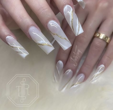 Milky White Nails With Green Design, Milk White And Gold Nails, Milky White Birthday Nails, Nails White Gold Design, Milky White And Green Nails, Milky White Winter Nails, Milky White Gold Nails, Milky Gold Nails, Milky White With Design