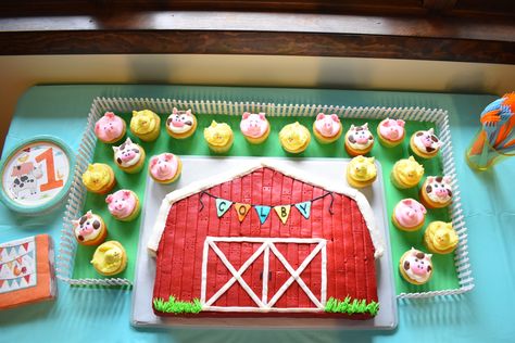 Farm birthday. Barnyard birthday. Farm animal cupcakes. Barn cake. Barnyard animal cupcakes. Farm Animal First Birthday Party Smash Cakes, Barnyard Cupcakes Farm Theme, Barn Cake With Animal Cupcakes, Barnyard Sheet Cake, Farm Theme Sheet Cake, Diy Farm Cake Simple, Barnyard 1st Birthday Cake, Barnyard First Birthday Cake, One Year Old Farm Theme Birthday