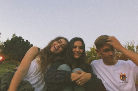 Sibling Instagram Pictures, Trio 1 Boy 2 Girls Squad, Trio 2 Girls And 1 Boy, Trio Aesthetic 2 Girls And 1 Boy, Two Girls One Boy Friendship, 2 Girls 1 Boy Friendship, Two Girls One Guy, 2 Girls 1 Boy, Bestie Squad