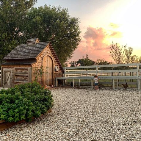 Joanna Gaines on Twitter: "Hello weekend 🧡… " Joanna Gaines Chicken Coop, Joanna Gaines Garden, Chicken Coop Garden, Magnolia Farms, Money Pit, Chicken Coop Plans, Hello Weekend, Chicken Runs, Ranch Life