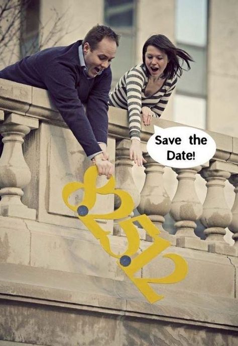 Save the Date ideas for your wedding Funny Save The Date, Funny Save The Dates, Funny Photos Ideas, Save The Date Ideas, Diy Save The Dates, Unique Save The Dates, Unusual Weddings, Creative Wedding Invitations, Best Wedding Favors