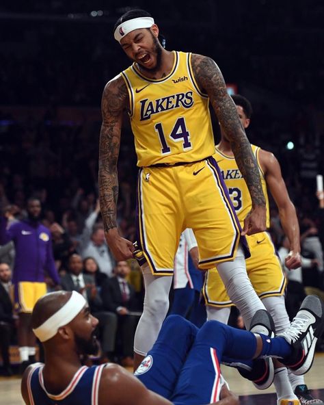 This has really gotta be the coldest staredown flick of all-time. 😳 @1ngram4 Brandon Ingram Wallpaper, Nba Funny, Basketball Players Nba, Bola Basket, Brandon Ingram, Michael Jordan Basketball, Kobe Bryant Wallpaper, Nba Shirts, Nba Pictures