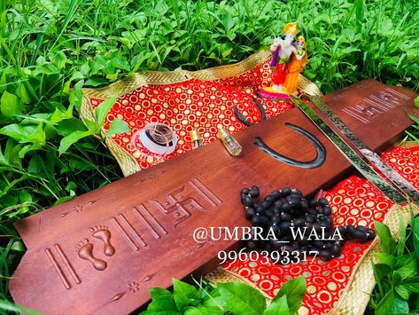 Umbra Patti design | umbartha design | wooden umbra Patti | Umbra wala - 9960393317 Call for order All over india delivery 250+ design options WE DESIGN AND MANUFACTURE ORIGINAL KHAIR UMBRAS❤️PLAIN UMBRA WITH 250+ EXPOXY AND CARVING OPTION CUSTOMISABLE DESIGNS 🪵AND ALL 🧿VASTU REMEDIES OFFERED🦋 #umbartha #umbrtha #umbrapatti #umbrapattidesign #vastutips #construction #interiordesign #umbradesign Carving, Interior Design, The Originals, Design