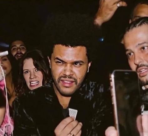 The Weeknd Funny, The Weeknd Memes, The Weeknd Wallpaper Iphone, R&b And Soul, Abel Makkonen, Abel The Weeknd, My Face When, Music Hits, Emoji Faces