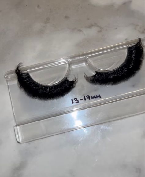 Lashes On Mannequin, Strip Lashes Aesthetic, Lash Strip Business Aesthetic, Lash Strip Business, Business Lashes, Lash Patterns, Custom Lash Strips, Custom Strip Lashes, Lashes Vendors