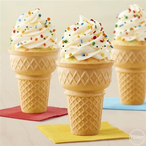 Ice Cream Cone Cupcakes Recipe, Cake Cone, Cupcake Ice Cream Cones, Cone Cupcakes, Ice Cream Cone Cupcakes, Cake In A Cone, Funfetti Cupcakes, Cupcake Cones, Ice Cream Cupcakes