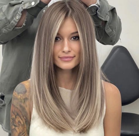 Neutral Brown Hair With Highlights, Cool Blonde Hair Color, Tmavý Blond, Digital Planning Goodnotes, Hair Color Inspiration, Cool Blonde Hair Colour, Nice Hairstyles, Ash Blonde Hair Colour, Blonde Hair Transformations