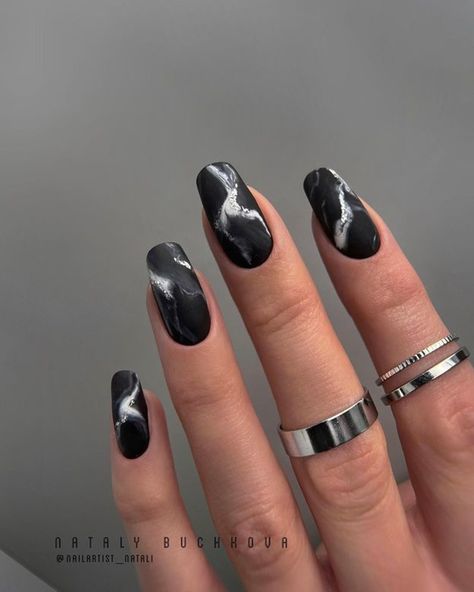 Black White Wedding Nails, Wedding Nails Black And White, Marble Black And White Nails, Black And White Wedding Nails For Bride, Black And White Wedding Nails, Black Wedding Nails For Bride, White Wedding Nails, Black Wedding Nails, Zebra Stripe Nails