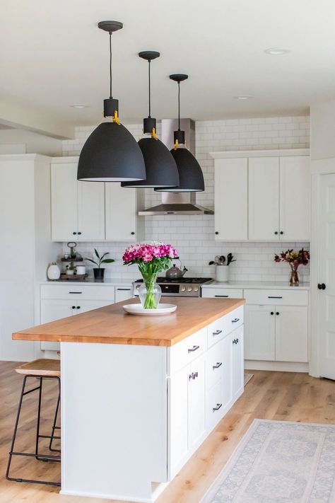 Modern Farmhouse Kitchen Pendant Lights, Farmhouse Kitchen Pendant Lights, Modern Farmhouse Style Kitchen, Black Modern Farmhouse, Kitchen Pendant Lights, Modern Farmhouse Kitchen, Kitchen Pendant, Kitchen Island Lighting Pendant, Classic Kitchen