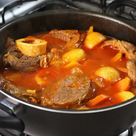 Pot Roast, Main Meals, Meat Recipes, Beef Recipes, Mexican Food Recipes, Chef, Food And Drink, Cooking Recipes, Healthy Recipes