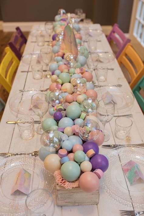 Pastel Color Table Decorations, Pastel Centerpieces Birthday, Birthday Party Centerpieces Diy, Pastel Centerpieces, Baby Shower At Restaurant, Spring Pastel Wedding, Pastel Balloon Arch, Pastel Wedding Ideas, Pastel Decorations