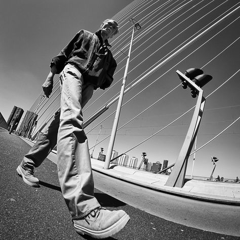 Willem Jonkers: The Fisheye Master Of Street Photography Master Photography, Street Photography Model, Fisheye Photography, Wide Angle Photography, Street Photography Portrait, Street Photography Urban, Street Photography People, Street Portraits, Perspective Photography